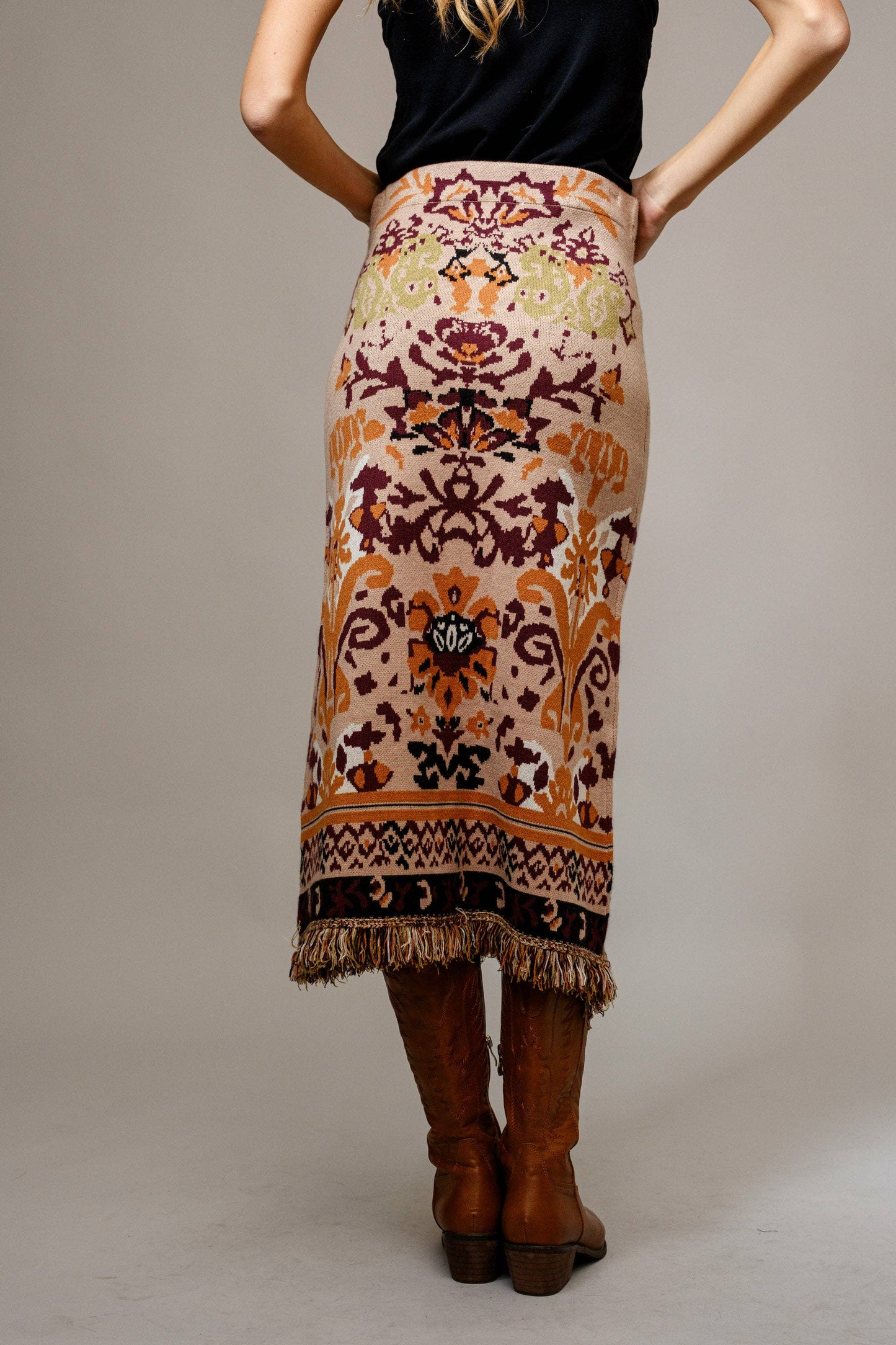 52084W - Ethnic Knit Fringe Midi Skirt: TAUPE / blueb