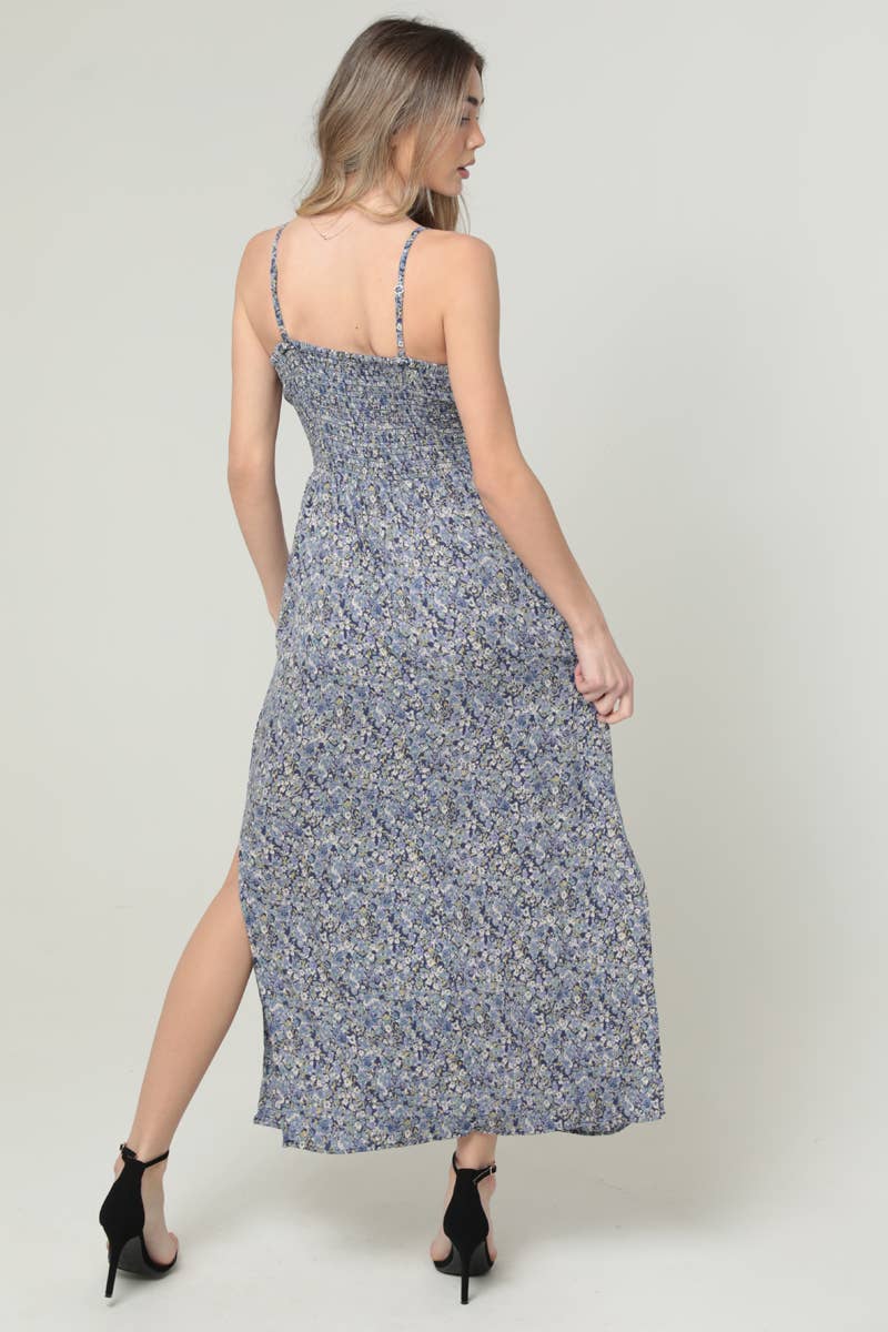 F4B48-W982 V NECK TWIST FRONT CUT OUT MAXI DRESS