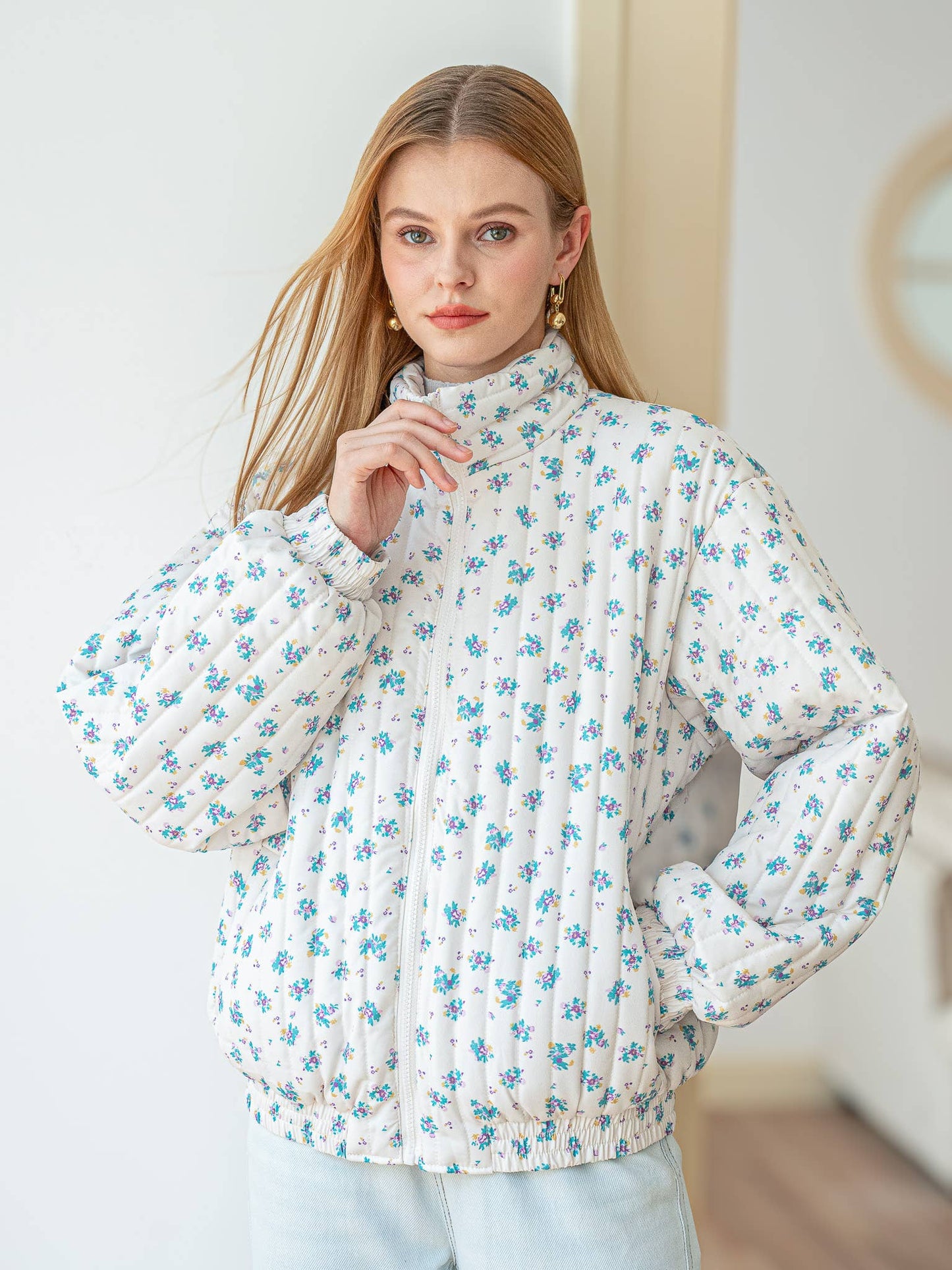 Dainty Floral Quilted Puffer Jacket: RP2457