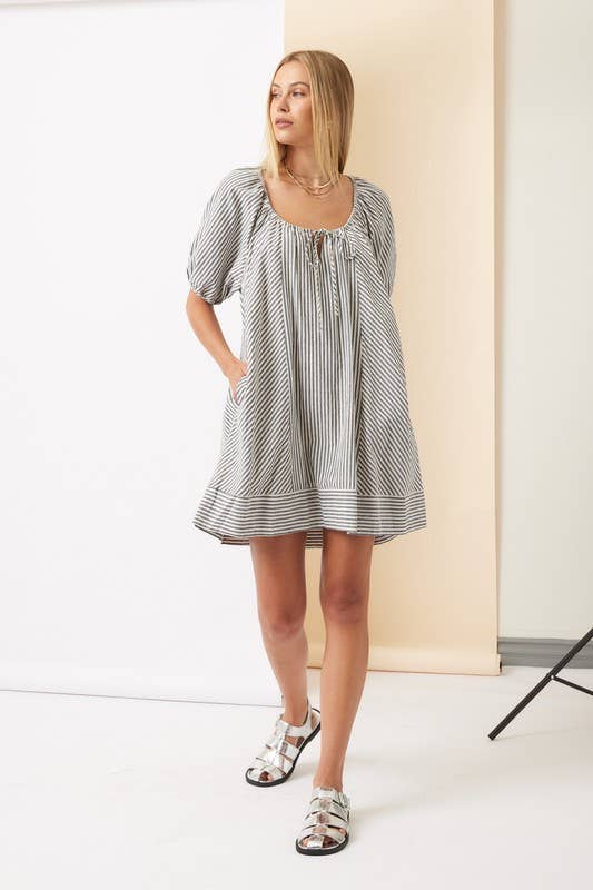Striped Puff Sleeve Dress: Navy / IM7971