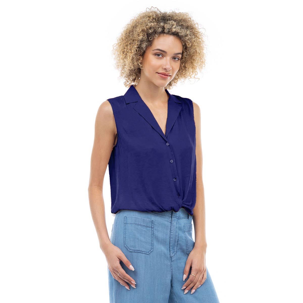 Knotted Sleeveless Collared Top: Papyrus / ET119375A-F