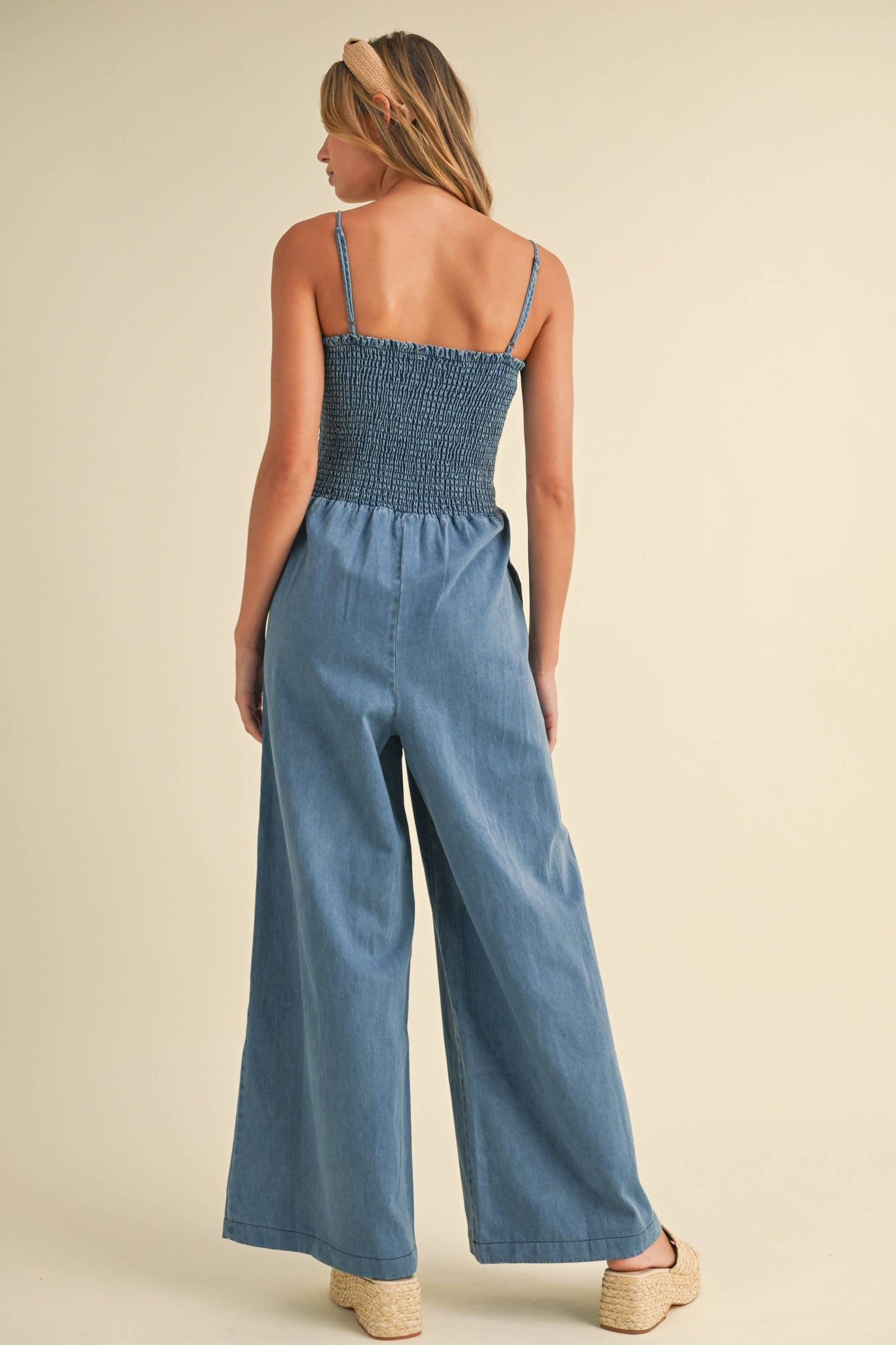 IJP3036 SMOCKED SPAGHETTI STRAP WIDE LEG JUMPSUIT : DENIM