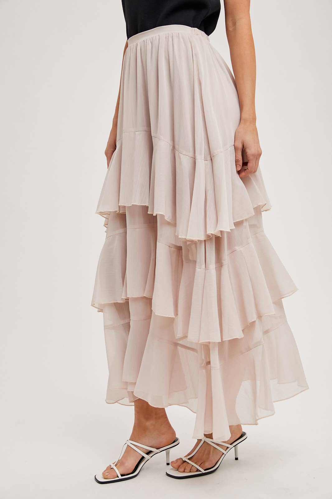 TIERED RUFFLE MAXI SKIRT WITH LINING: Black B02722
