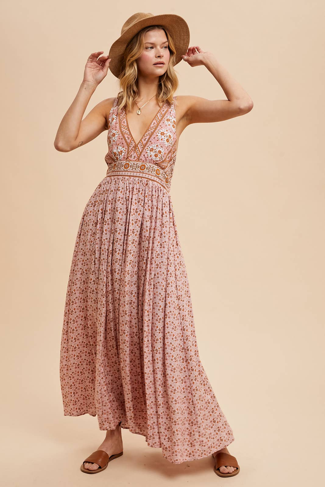BORDER PRINT SLEEVELESS MAXI DRESS: DUSTY INDIGO / ILD5702