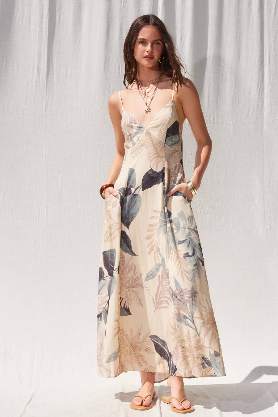 Printed Open Back Maxi Dress: D3154k