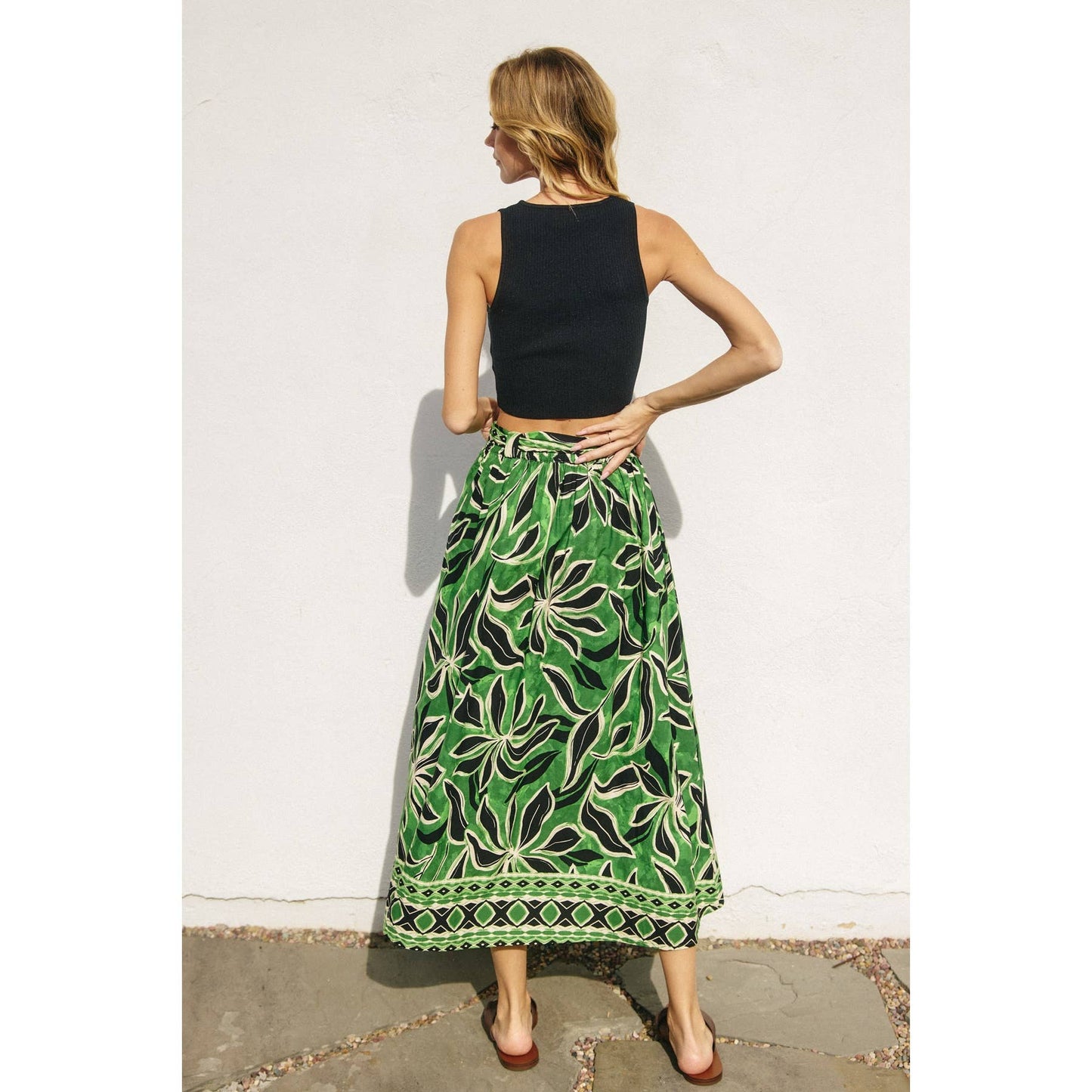 Elegant Perception Buckled Belt Button Down Skirt: BANANA PALM / FS12751-P1875