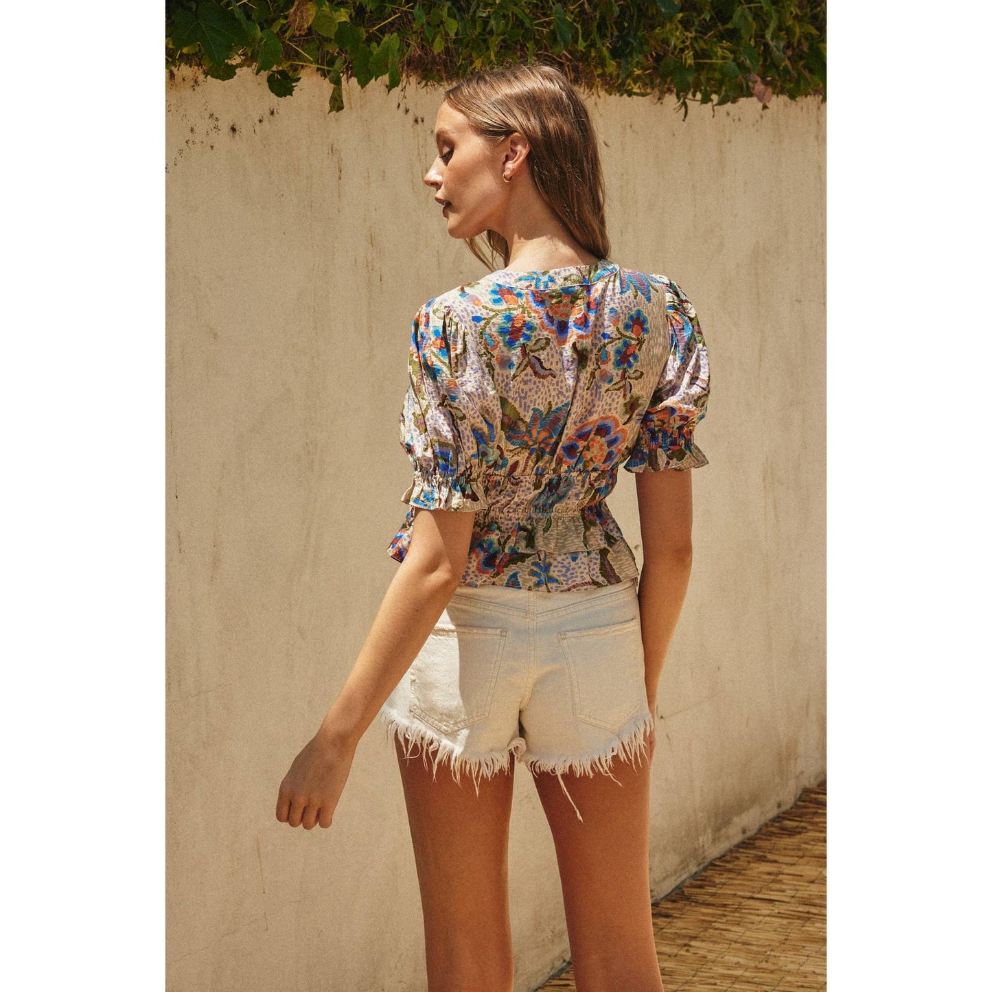 On The Dot Puff Sleeve Ruffled Top: MOSAIC VINEYARD / FT11900-P1696