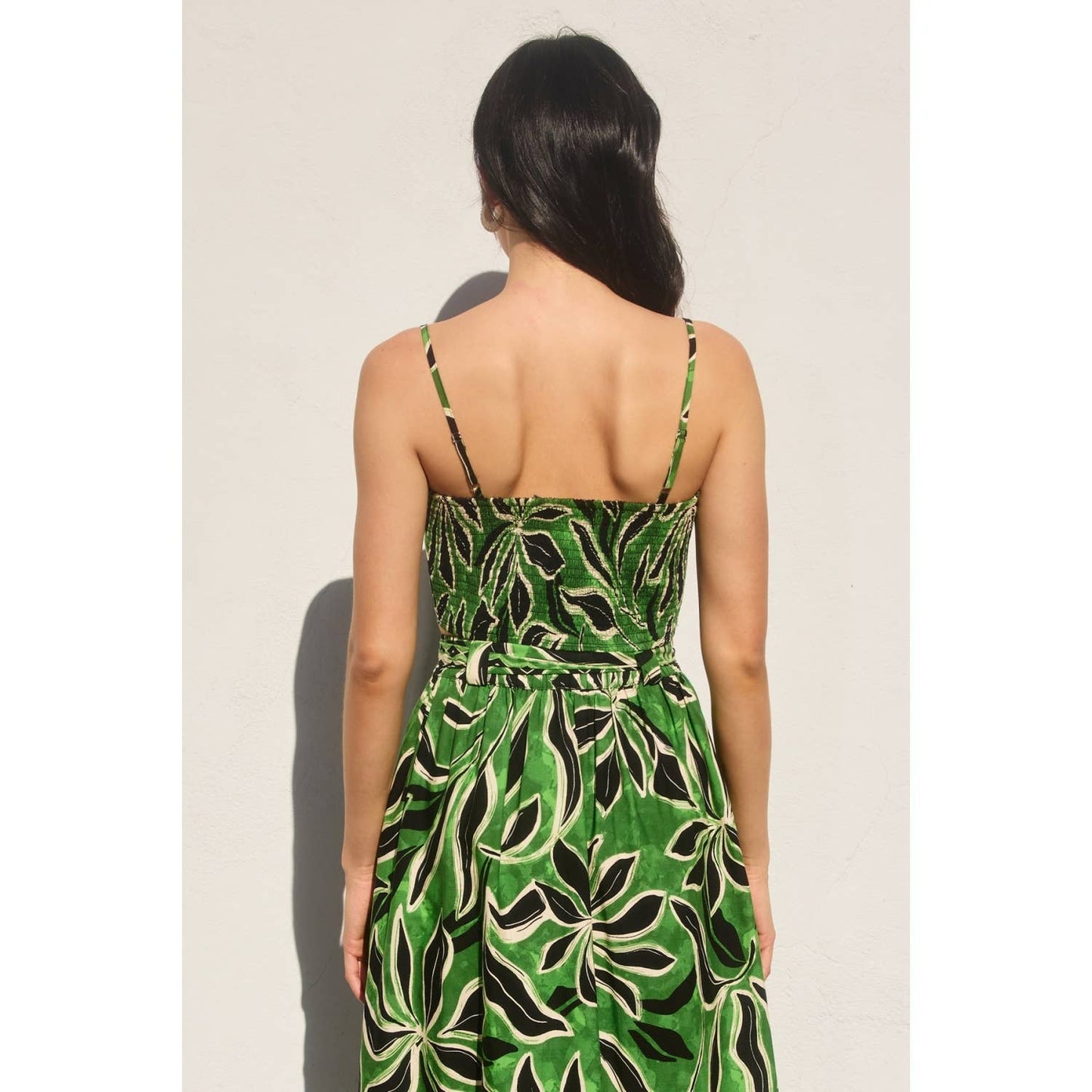 Elegant Perception Button Front Crop Top: BANANA PALM / FT12806-P1875