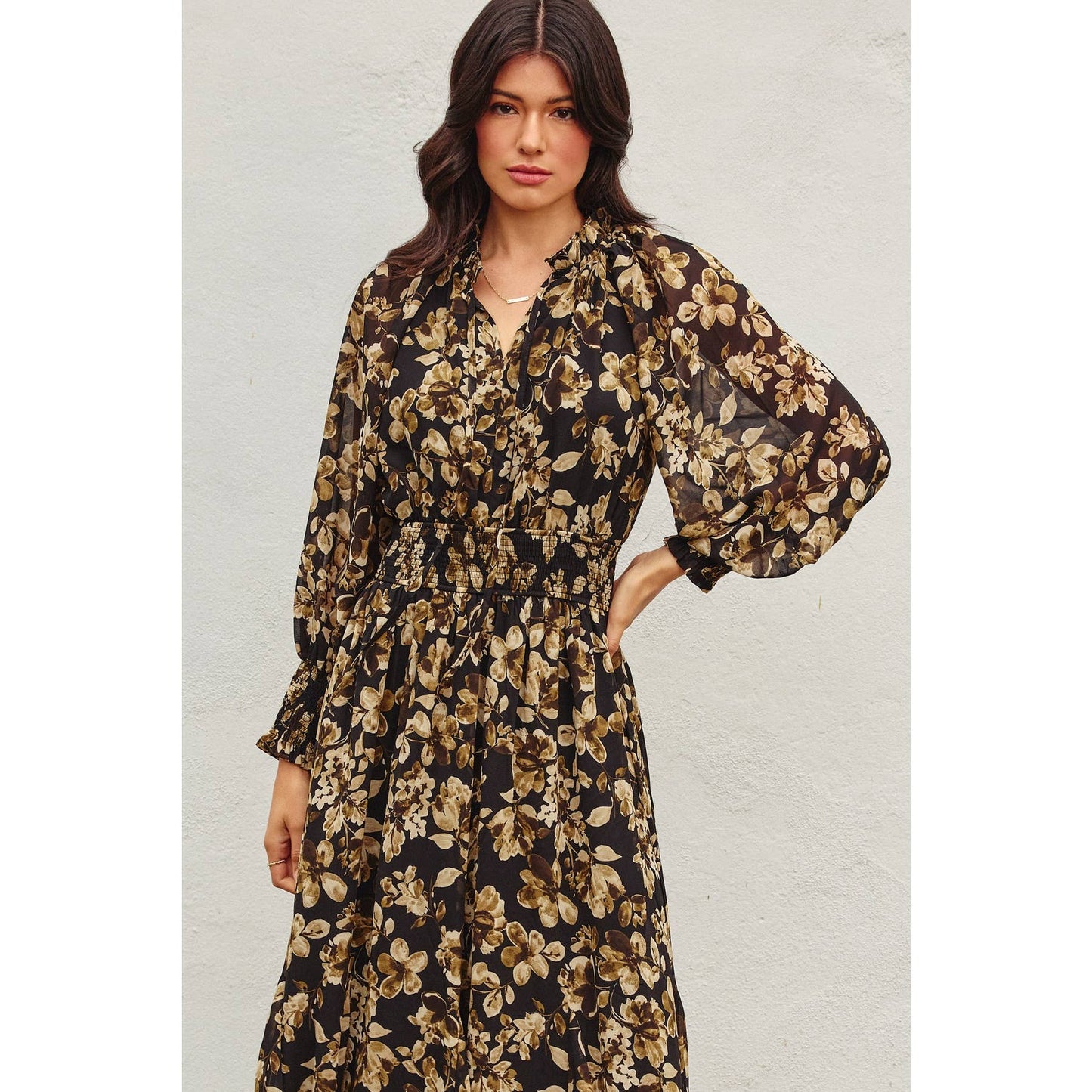 Floral Shirred Waist Handkerchief Maxi Dress: BLACK FLORAL / FD12117-P1662