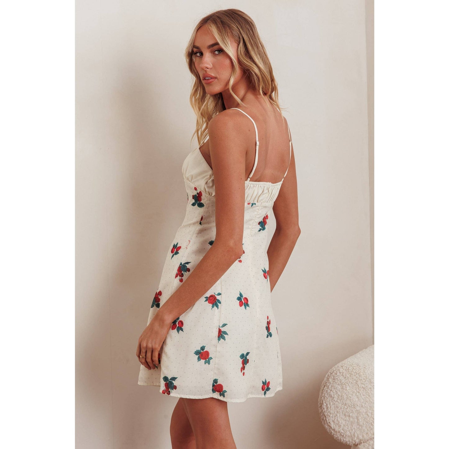 FLORAL PICNIC MINI DRESS: BEIGE / ST5197J