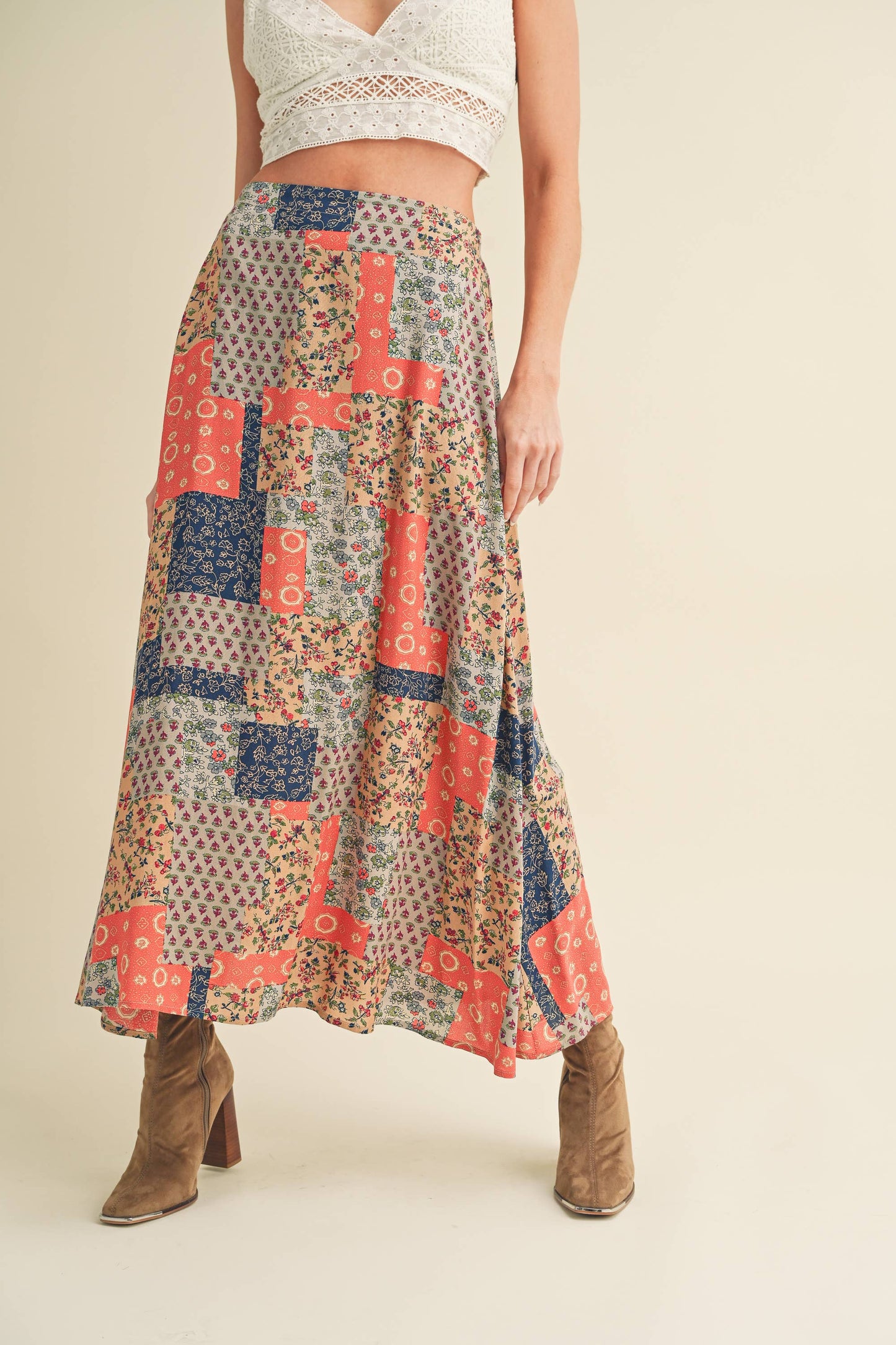 773DN-C6 Bradyn Patchwork Print Skirt / Mint/Pink