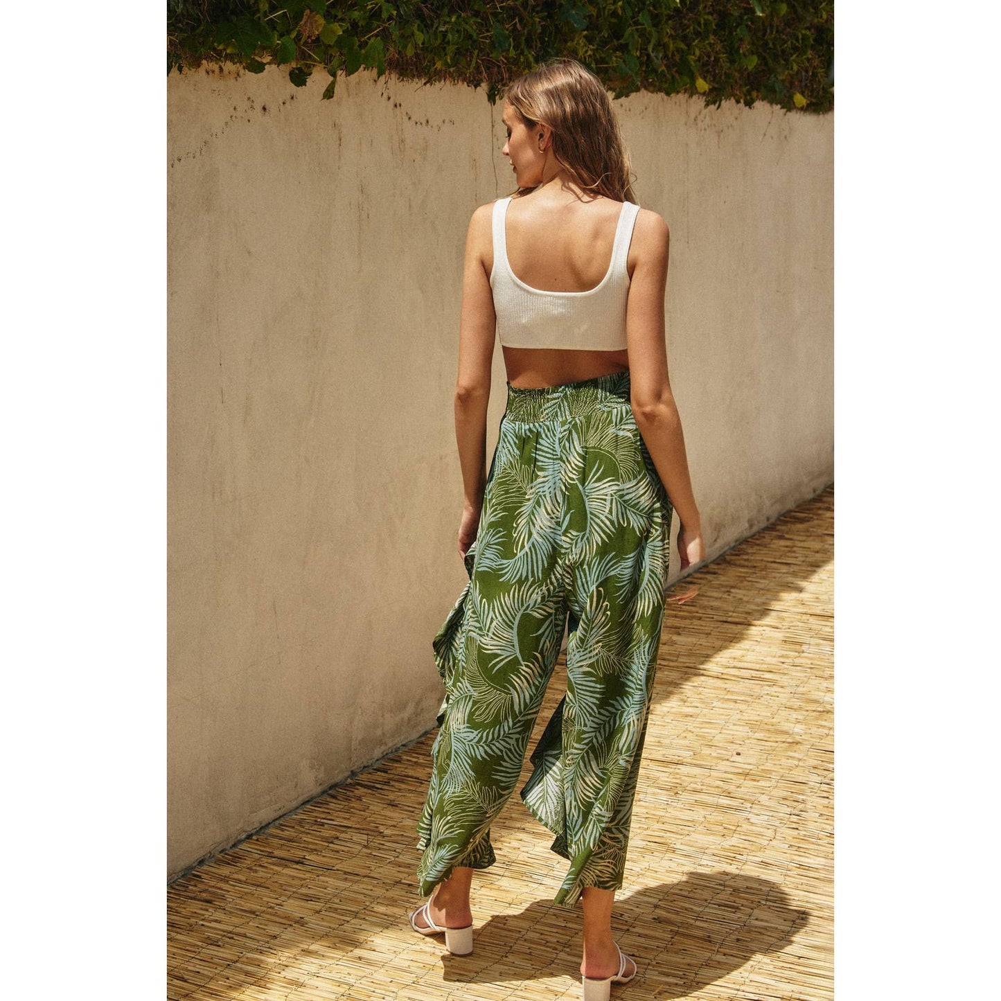 FP12092-P1710 Wishful Thinking Surplice Ruffled Pants: CALLISTE GREEN