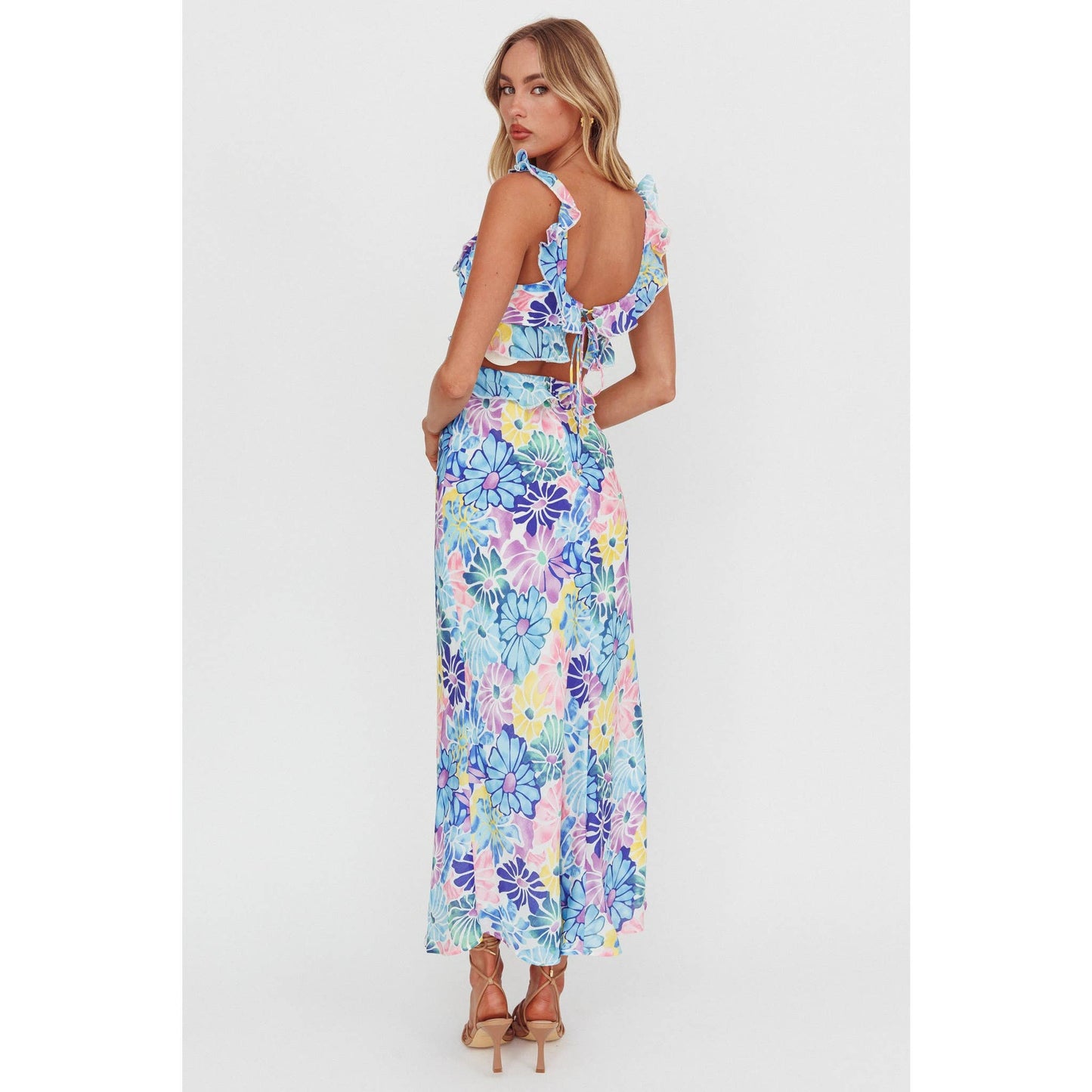 COLORFUL FLORAL CHIFFON MAXI DRESS: BLUE / CM4077DM08