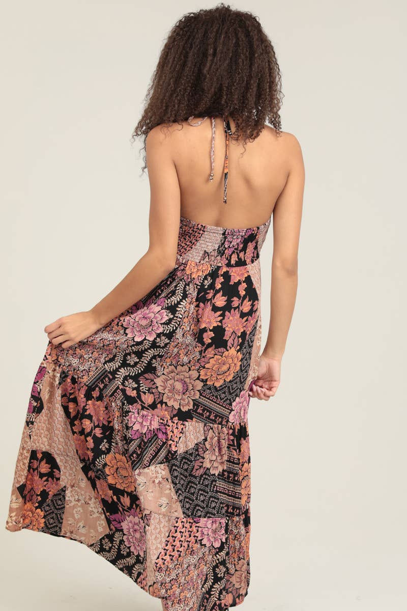 C4G07-A926 PRINTED HALTER MAXI DRESS: