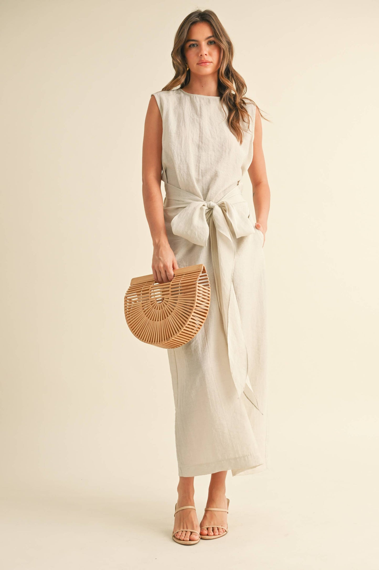 ID8855 MIDI DRESS WITH TIED FRONT DETAIL: NATURAL