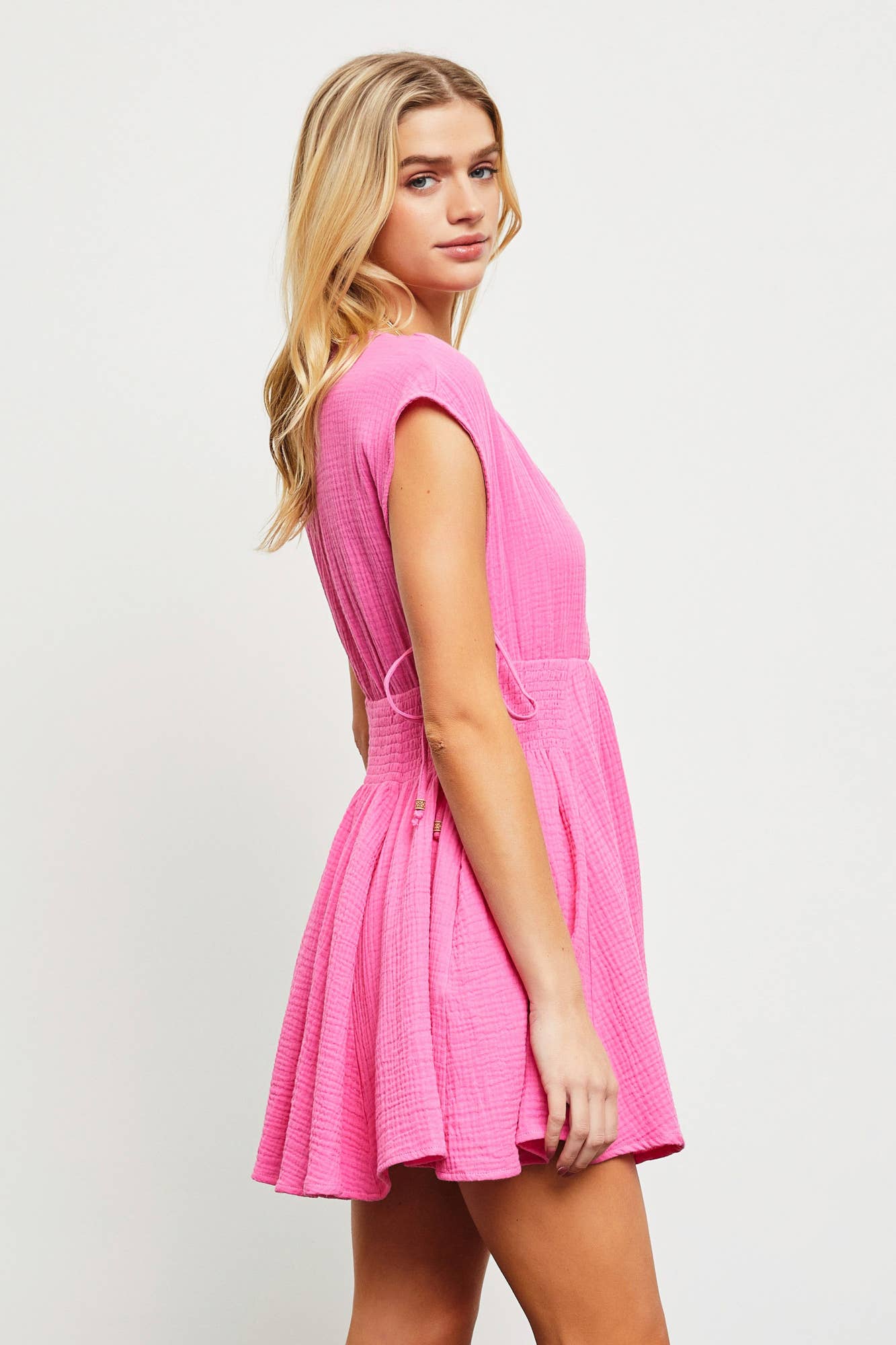 S22546 STRIPE TIE DETAIL DRESS: ALOE VERA