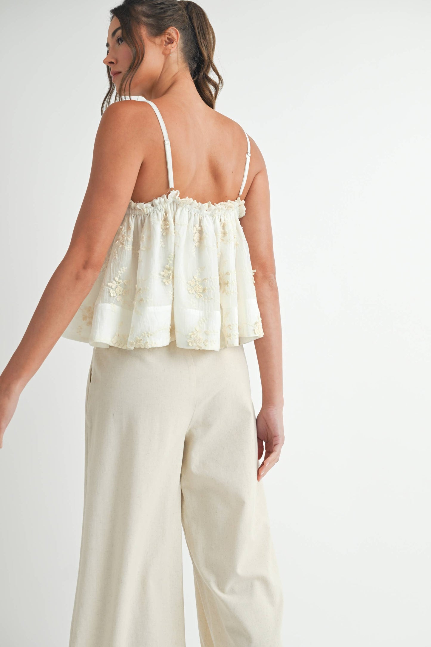 Embroidery Top: IVORY / LT1822