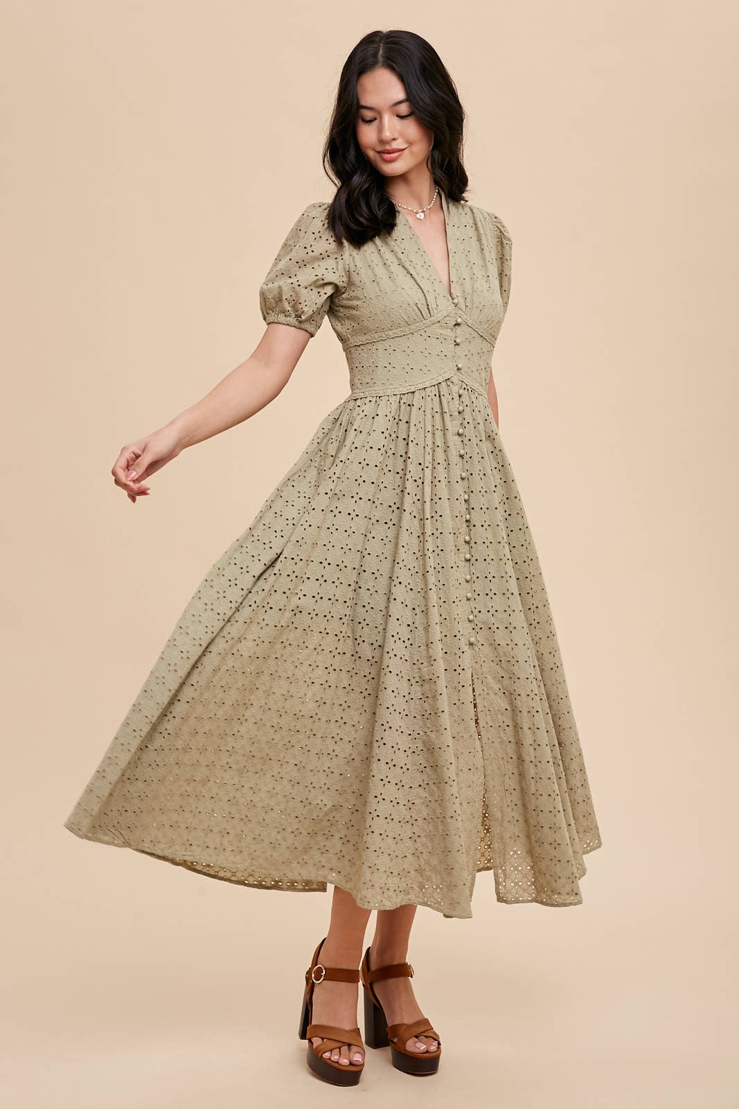 COTTON EYELET BUTTON DOWN DRESS: LEMON WATER / ILD5399