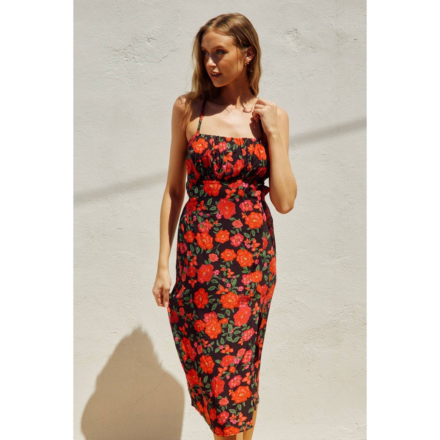 FD10227-P1626 Hearts On Fire Tie Back Midi Dress: NIGHTFALL CAMELLIA