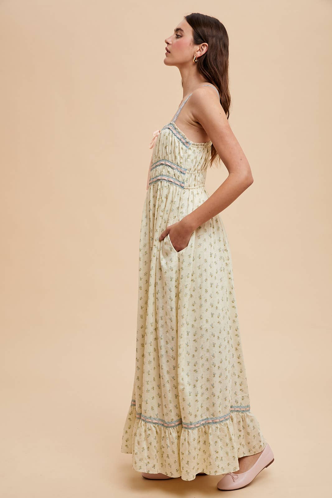 FLORAL LACE CONTRAST MAXI DRESS: DAFFODIL / ILD6205