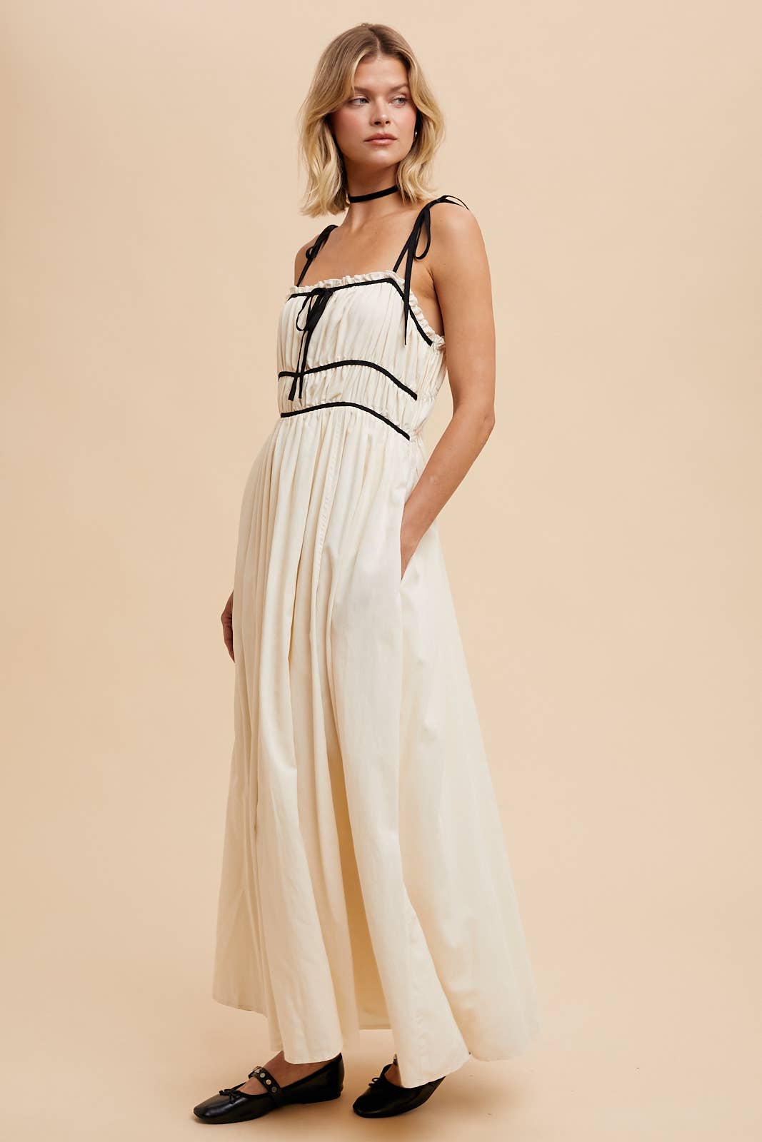 COTTON BLEND CONTRAST TRIM MAXI DRESS: BUTTERCREAM / ILD5742