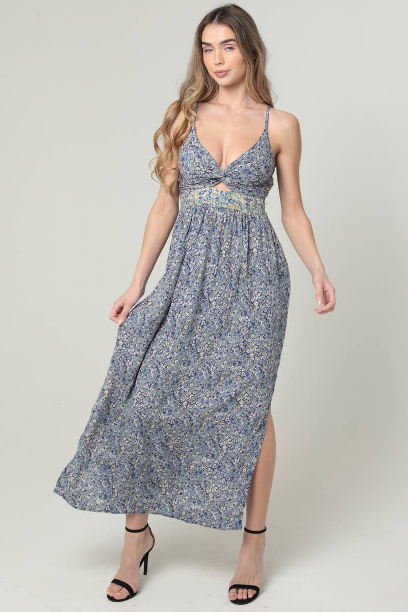 F4B48-W982 V NECK TWIST FRONT CUT OUT MAXI DRESS