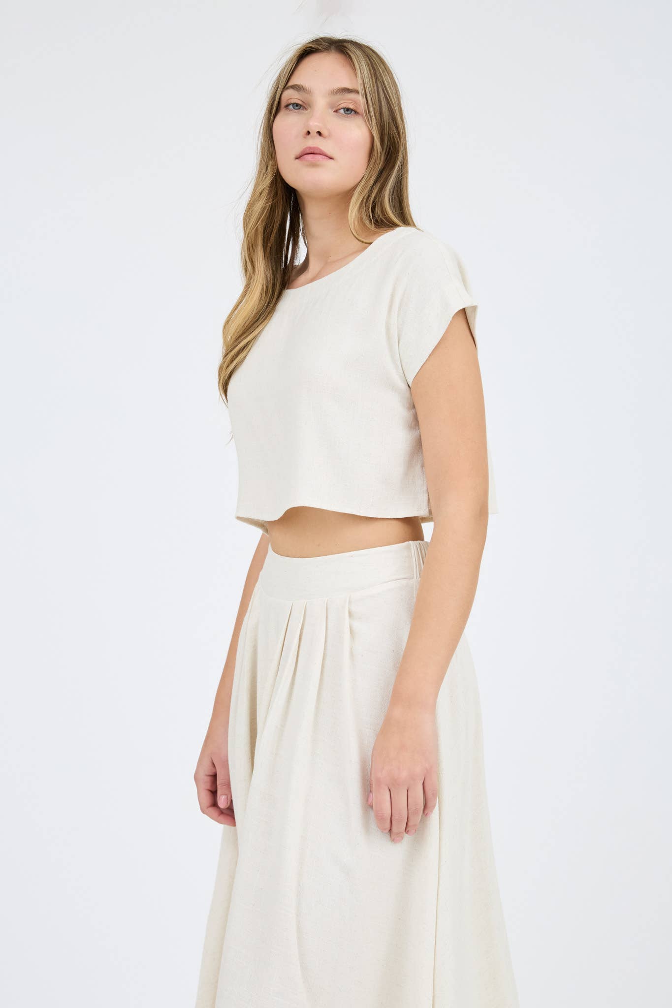 B5SX1033-T BOXY LINEN BLOUSE: LIGHT TAN