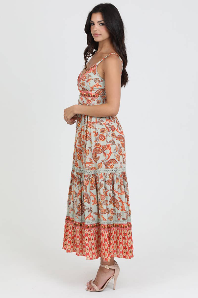 F4F48-A889 V NECK TWIST FRONT CUT OUT TIERED MAXI DRESS