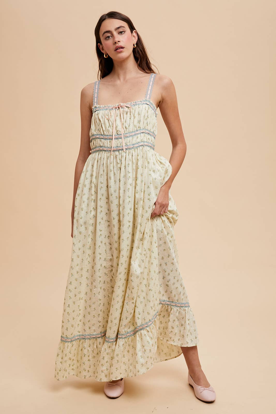 FLORAL LACE CONTRAST MAXI DRESS: DAFFODIL / ILD6205