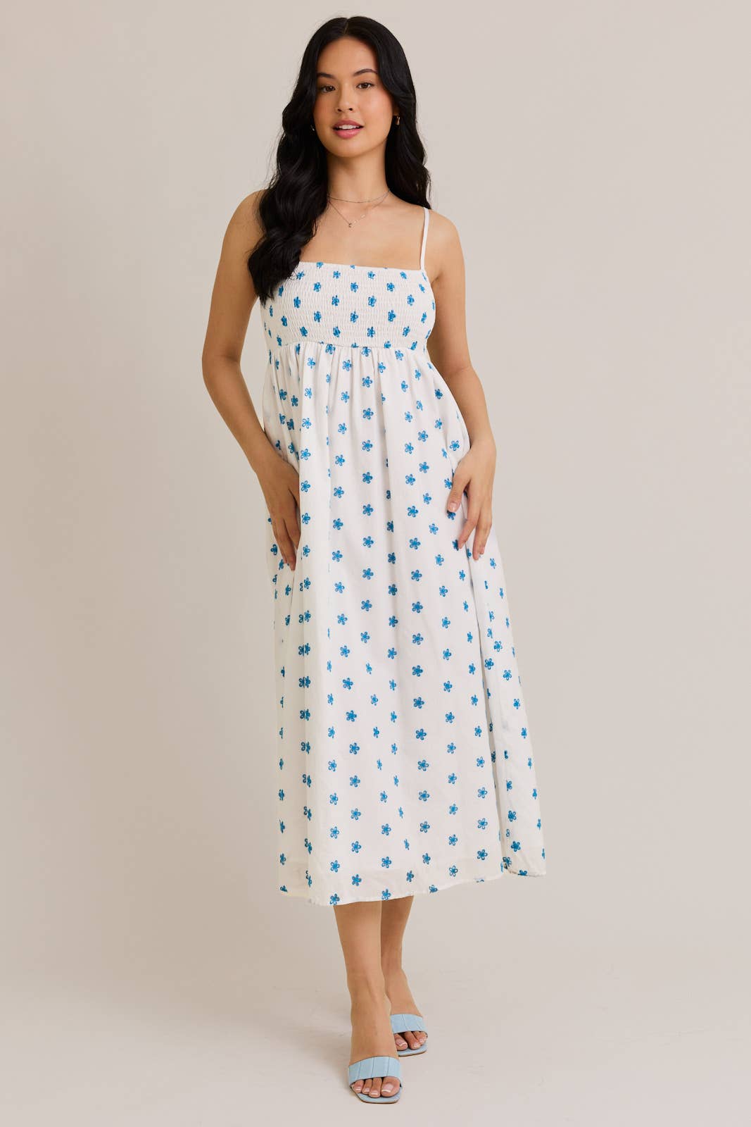 SMOCKED BABY DOLL MAXI DRESS: WHITE-BLUE FLORAL / SD3032