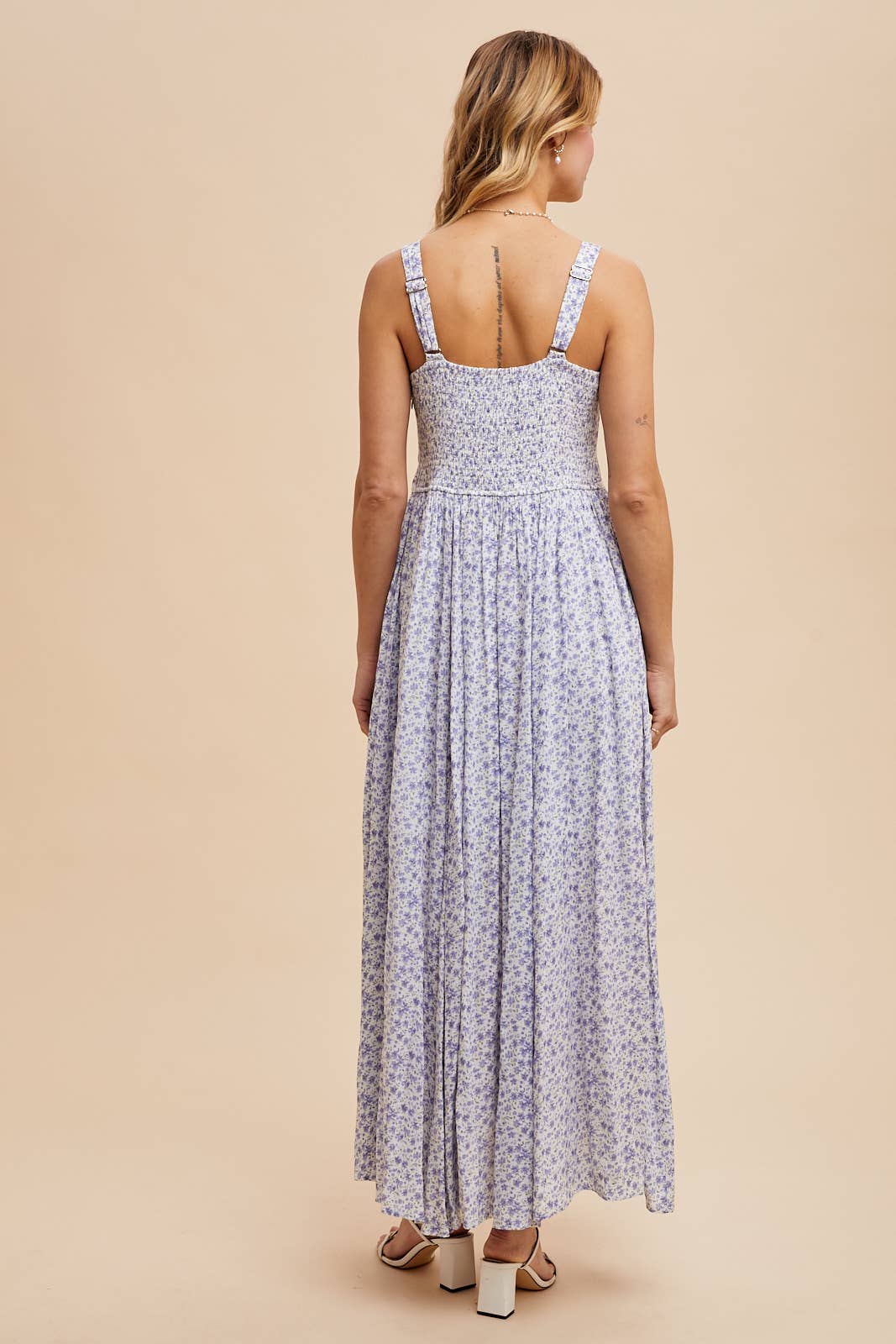 FLORAL BUTTON DOWN SLEEVELESS MAXI DRESS: FRENCH BLUE / ILD5708-1