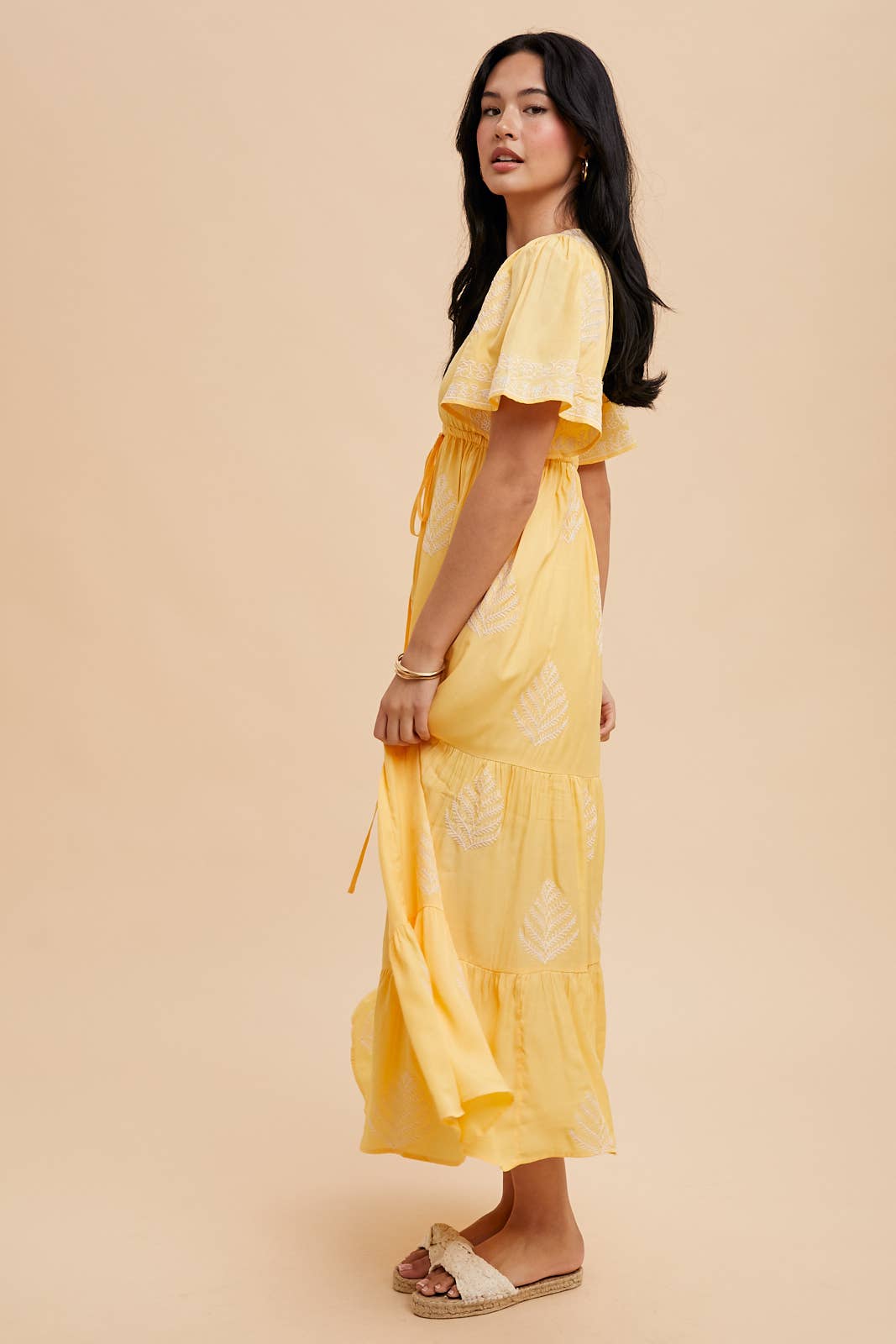 ALL OVER EMBROIDERED MAXI DRESS: SUN RAY / ILD5578