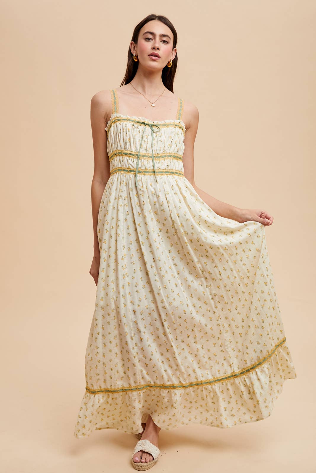 FLORAL LACE CONTRAST MAXI DRESS: DAFFODIL / ILD6205