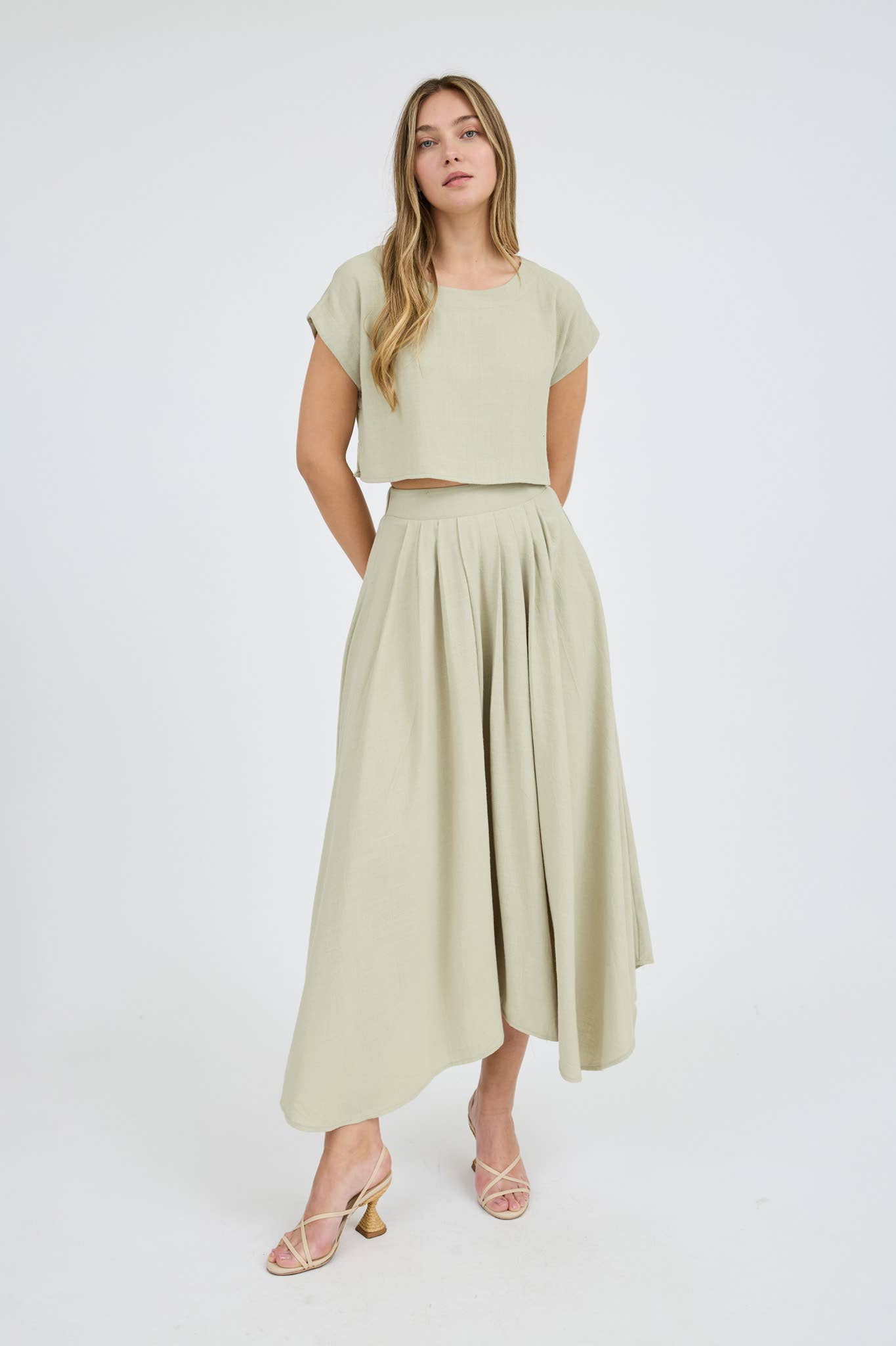 B5SX1033-T BOXY LINEN BLOUSE: LIGHT TAN