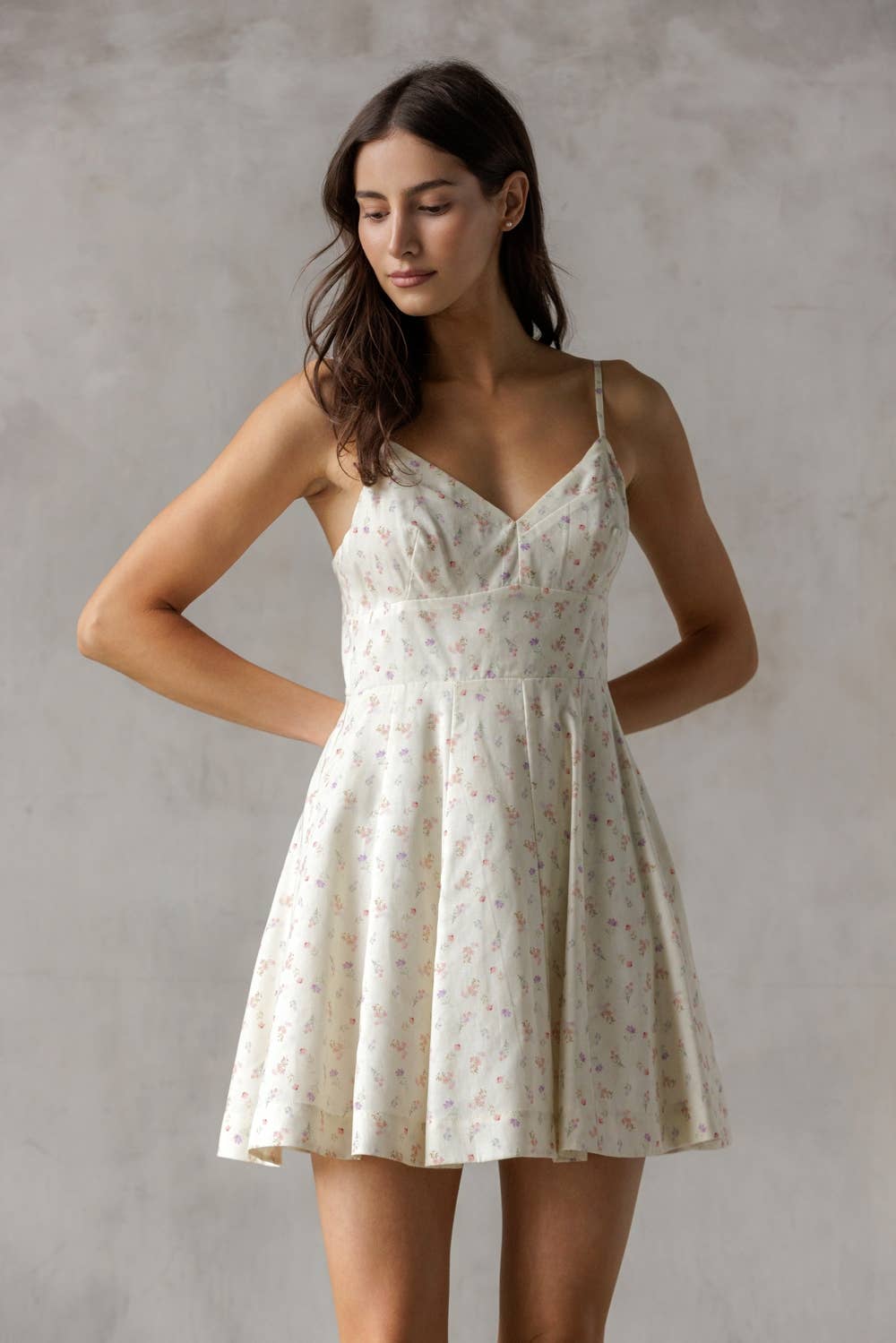 JD7579-CREAM MULTI FL: CREAM