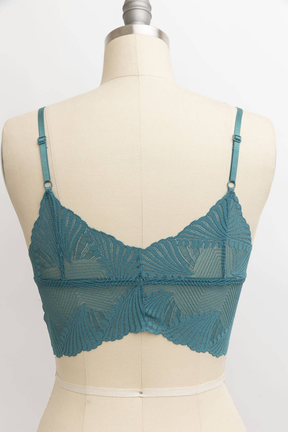 Butterfly Scallop Lace Bralette: Black