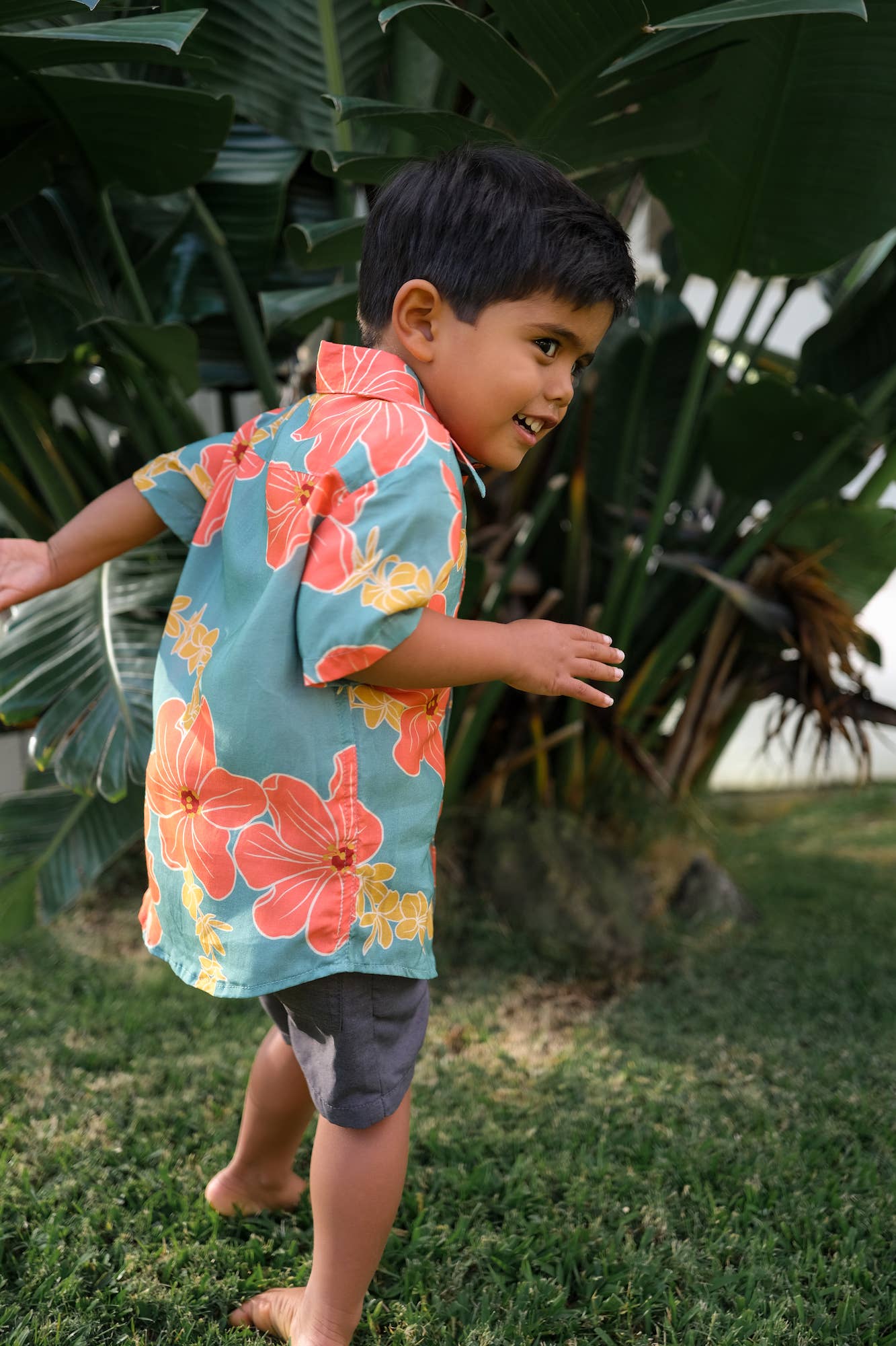 Maverick Button-Up in Lei Pua (Green)
