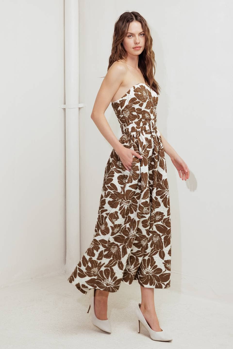 A textured printed woven midi dress - FD1698: Brown