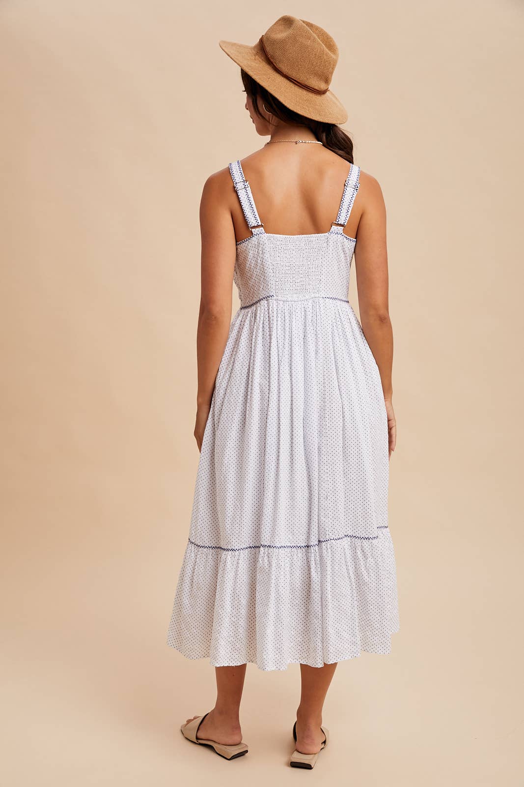 CROSS STITCH EMBROIDERED MAXI DRESS: OFF-WHITE / ILD6266