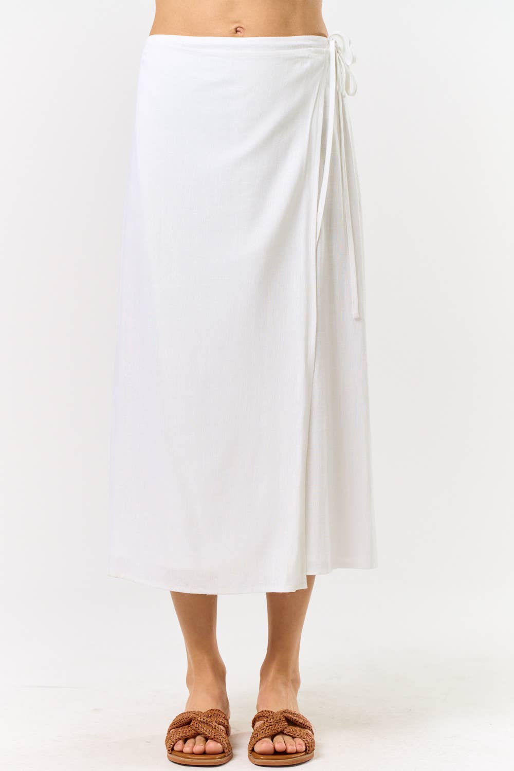ILK4566 MIDI LENGTH WRAP SKIRT: White