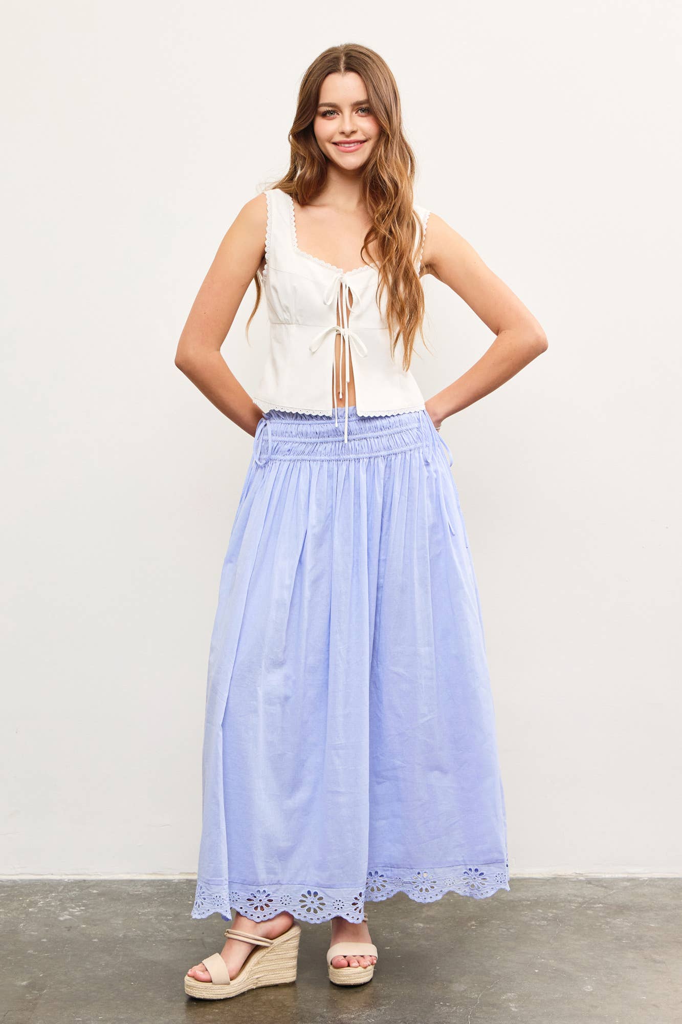 EYELET LACE HEM SIDE TIE SKIRT: PERIWINKLE / S24672