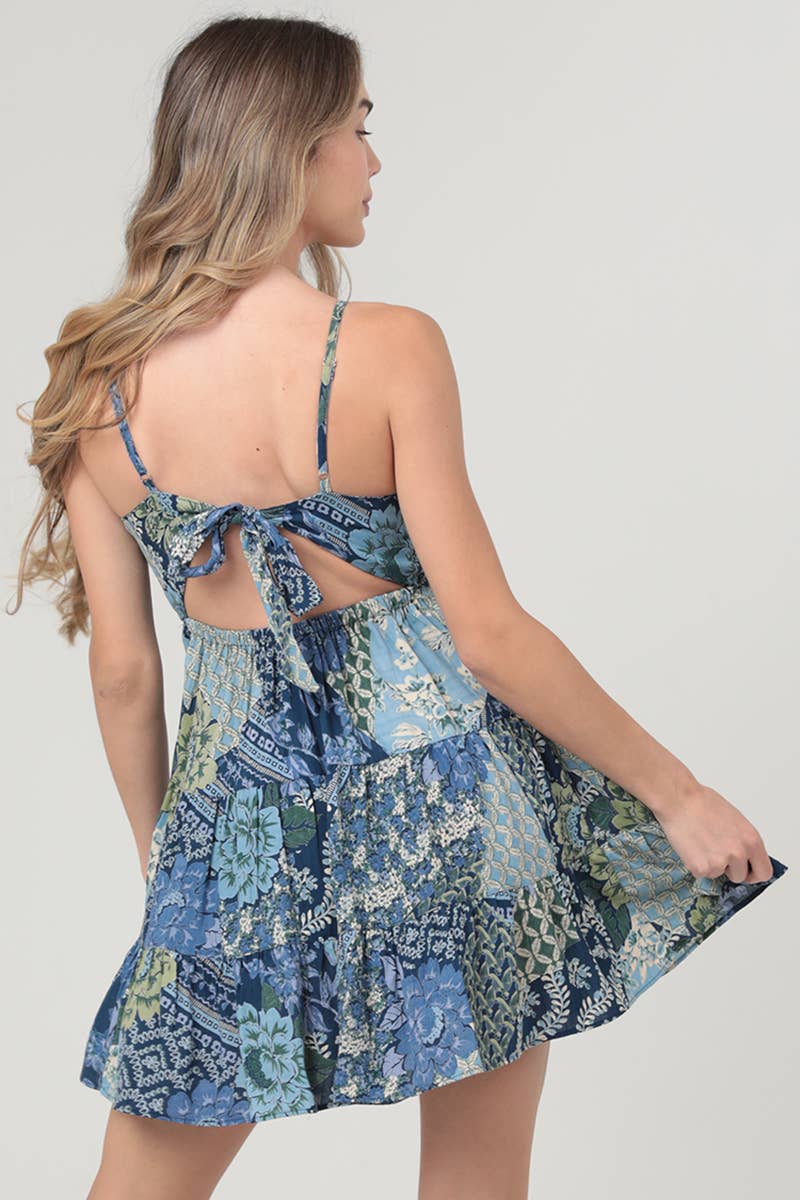F4H12-A926 V NECK OPEN TIE BACK SUNDRESS: Blue