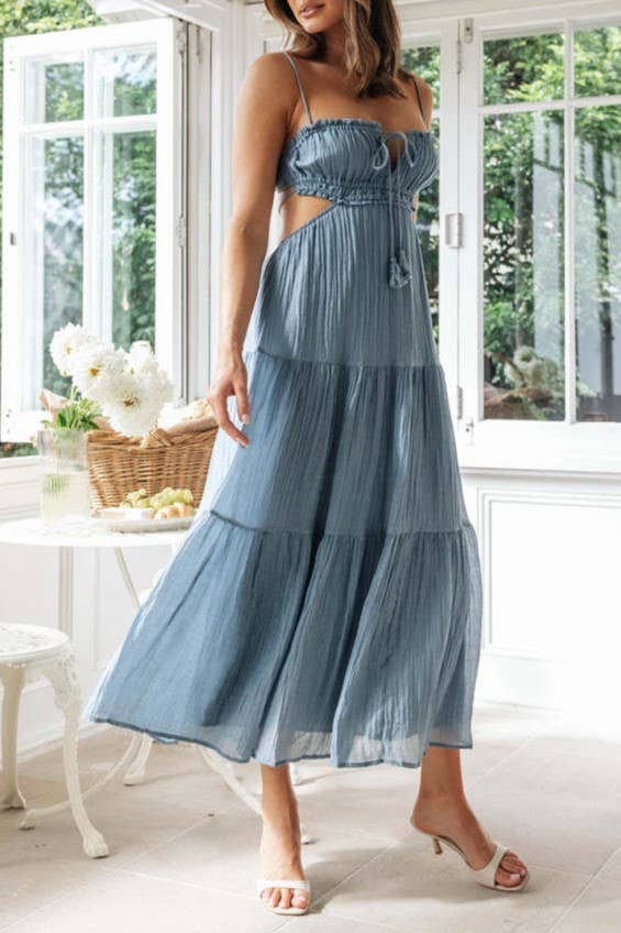 Solid bandeau strap backless swing maxi tiered dress: Blue / RCJY00340-Blue