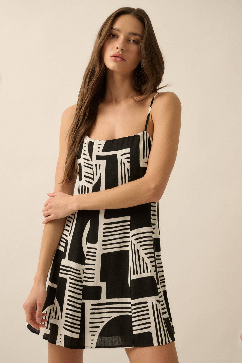 Abstract-Print A-Line Cami Mini Dress: BLACK / UDC0457C