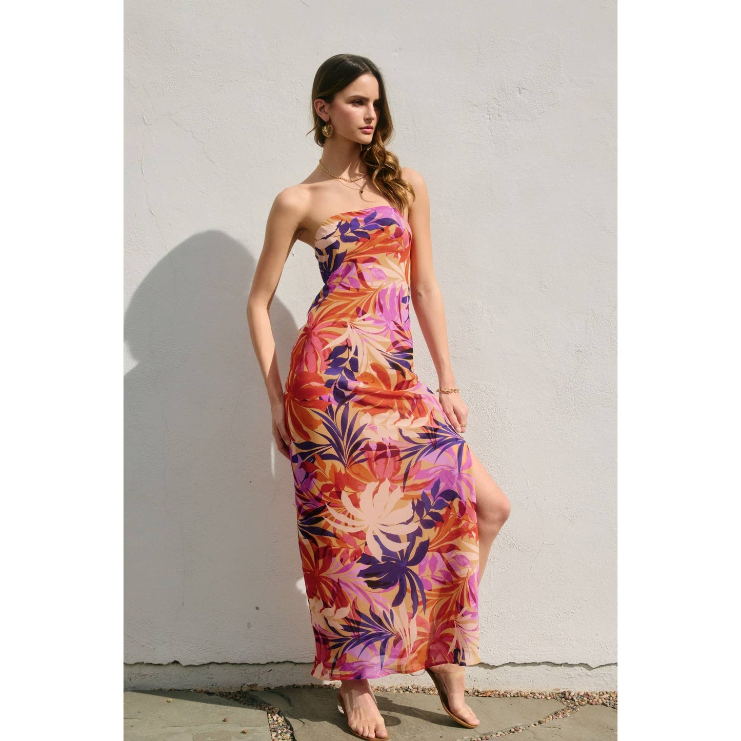Coastal Cruising Strapless Tie Back Maxi Dress: SUNSET FRONDS / FD11771A-P1998_1