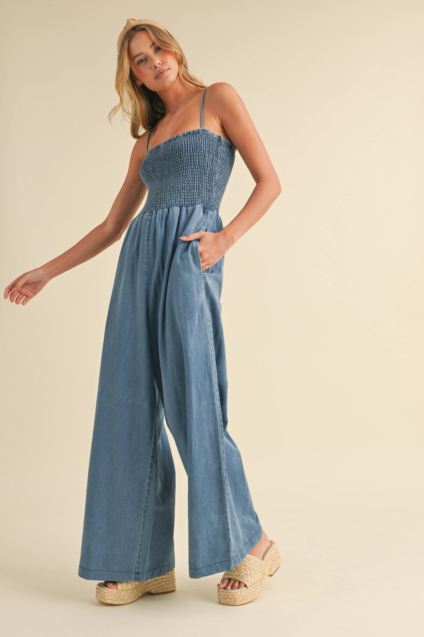 IJP3036 SMOCKED SPAGHETTI STRAP WIDE LEG JUMPSUIT : DENIM