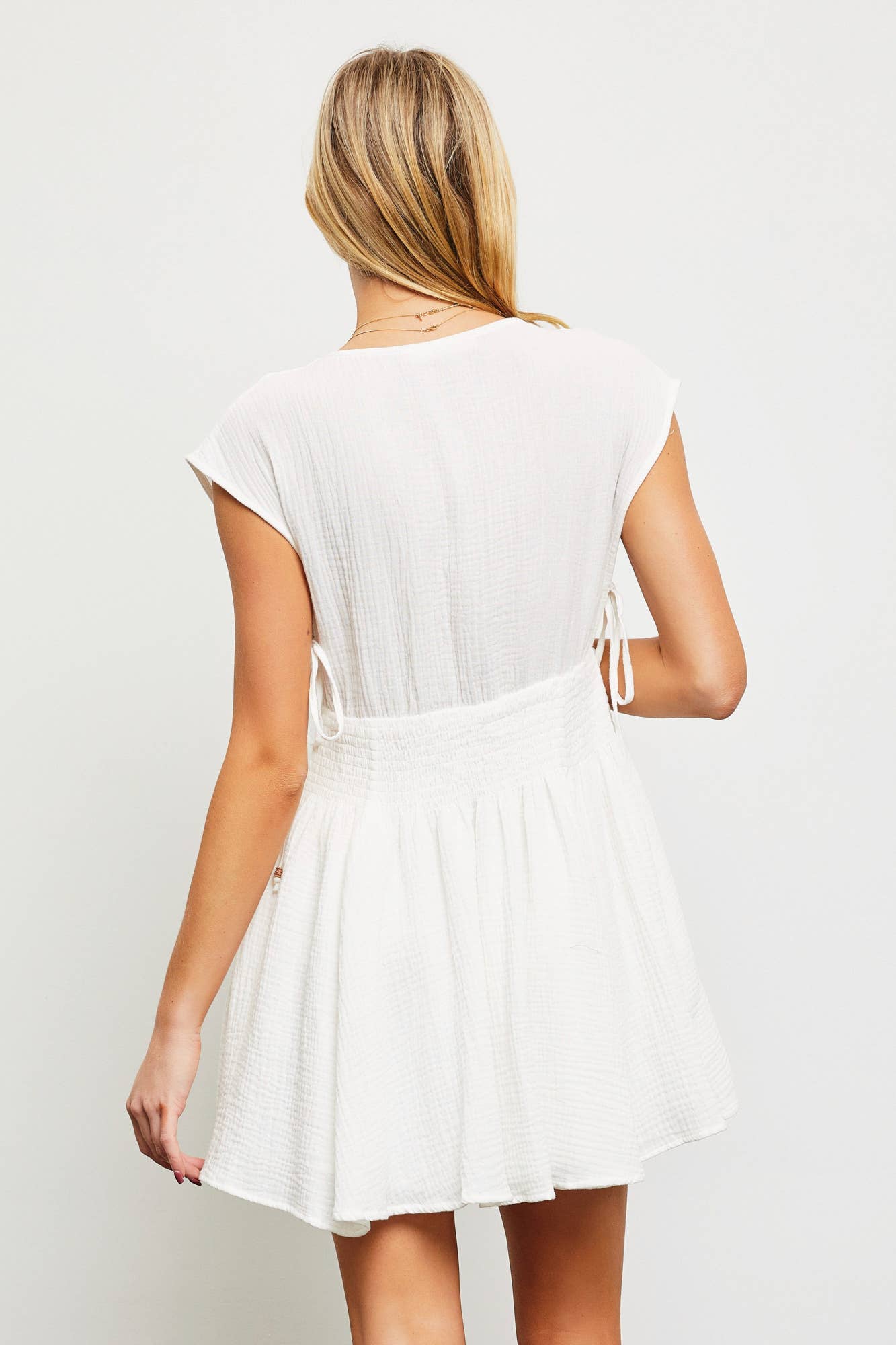 S22546 STRIPE TIE DETAIL DRESS: ALOE VERA