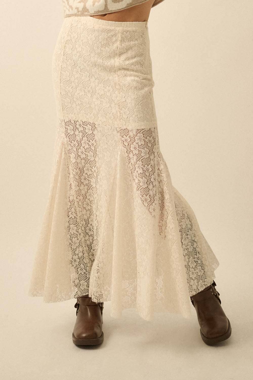Floral Crochet Lace Fitted Mermaid Maxi Skirt: Black / FSB0126