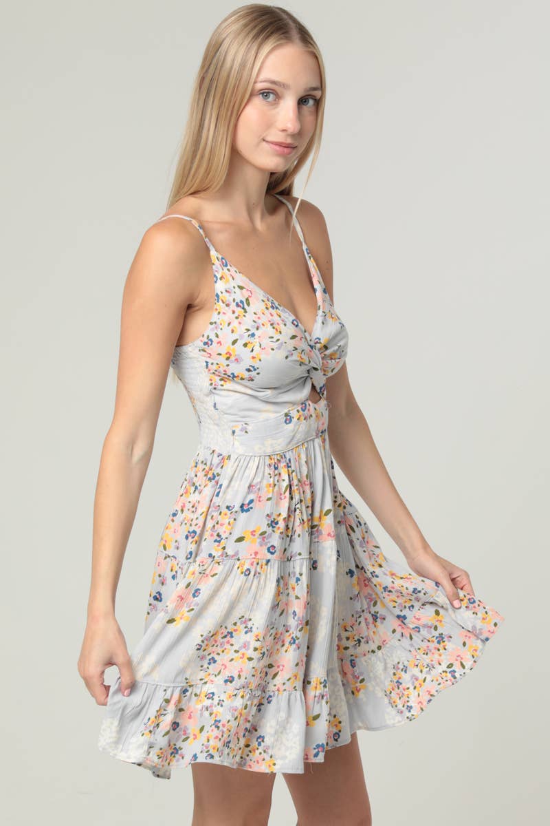 C4143-A911 V NECK TWIST FRONT CUT OUT SUNDRES