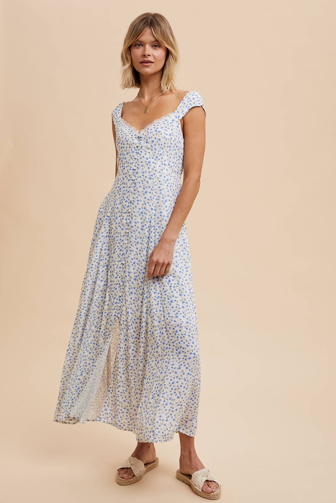 VISCOSE BUTTON DOWN FLORAL DRESS: LAVENDER / ILD5692